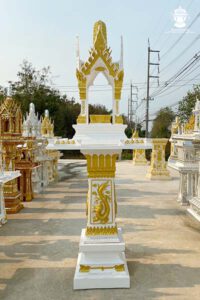 ศาลพระพรหม 7 นิ้ว