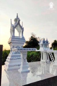 ศาลพระพรหมเทวาลัย 9 นิ้ว